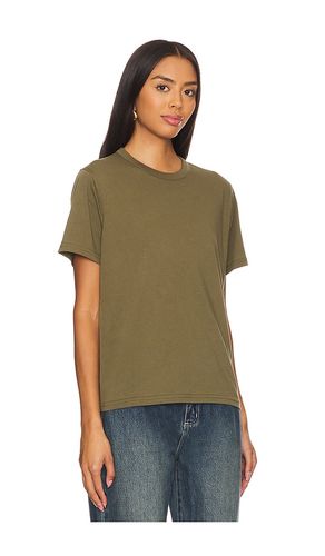The Iconically Soft Perfect Tee in . Taglia M. Also in S, XS - Sold Out NYC - Modalova