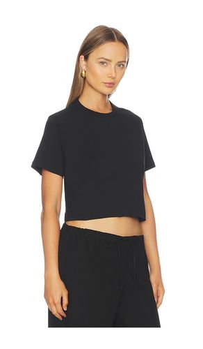 The Cropped Perfect Tee in . Size L. Also in M - Sold Out NYC - Modalova