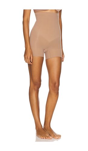 Sculpt Seamless Power High Waisted Shorty in Taupe. - size L (also in M, S, XL) - SPANX - Modalova