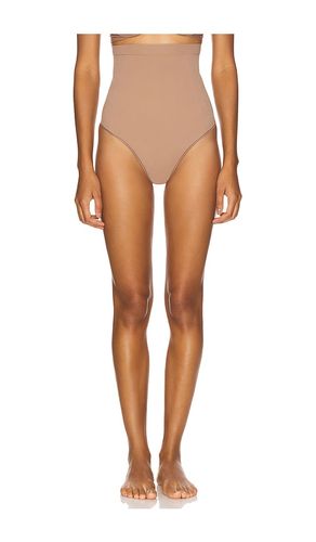 Seamless Power High Waisted Thong in Taupe. - size L (also in M, XL) - SPANX - Modalova