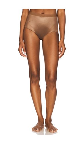 Shape Invisible Brief in Chocolate. - size 1X (also in L, M, S, XL, XS) - SPANX - Modalova