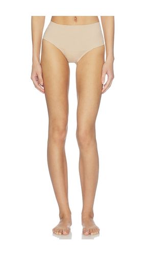 Supersmooth Undie-tectable 26' Rise Thong in Nude. - size 1X (also in L, M, S, XL) - SPANX - Modalova
