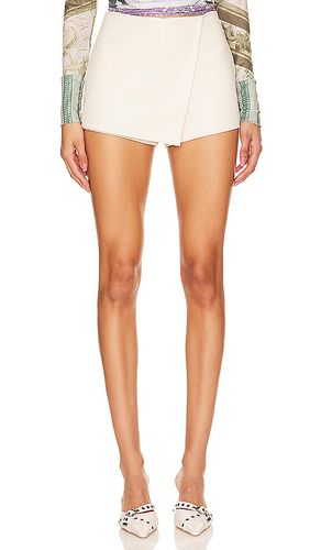 Sonya Faux Leather Skort in . Taglia XL - superdown - Modalova