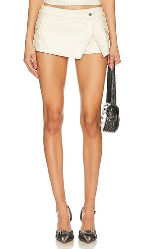 Odessa Leather Skort in . Taglia M, S, XL, XS, XXS - superdown - Modalova