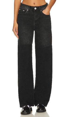 Kenny Contrast Jean in Black. - size 23 (also in 25, 26, 27, 28, 30) - superdown - Modalova