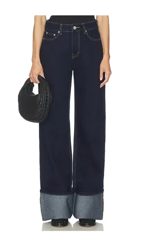 Misa Cuffed Jean in Blue. - size 23 (also in 24, 25, 26, 29) - superdown - Modalova