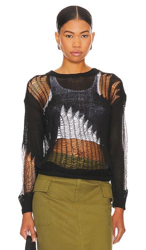 Ember Distressed Sweater in . Size XS - superdown - Modalova