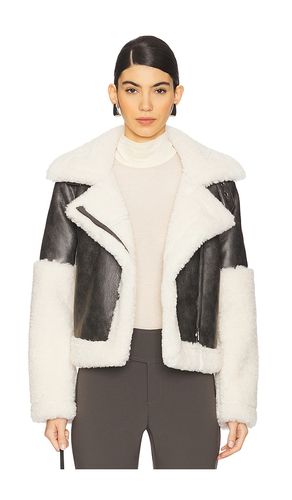 Ximena Faux Fur Jacket in Multi. - size M (also in S, XS) - superdown - Modalova