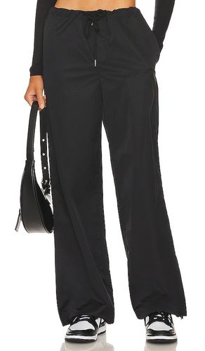 Greta Parachute Pant in . - size M (also in S, XS) - superdown - Modalova