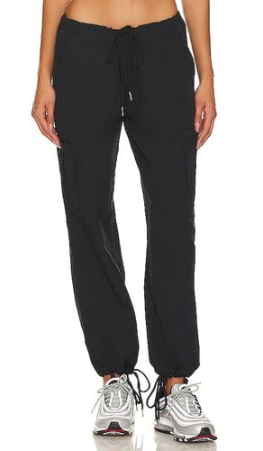 Colby Cargo Pant in . Taglia XS - superdown - Modalova