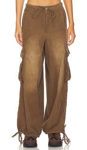 Pantalón cargo en color marrón talla L en - Brown. Talla L (también en M, S) - superdown - Modalova