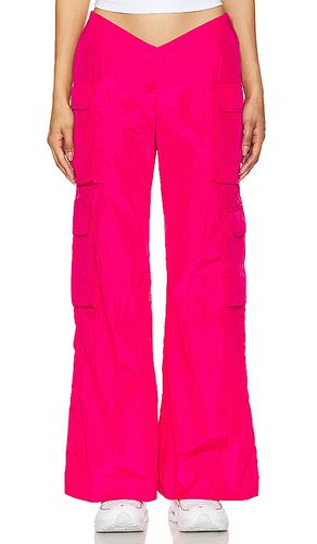 Beatrice Cargo Pant in Pink. - size L (also in M, S, XL, XS, XXS) - superdown - Modalova