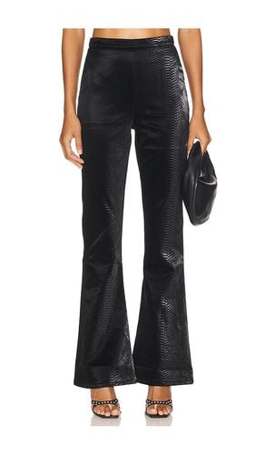 Tabitha Faux Leather Pant in . Size L, S, XS - superdown - Modalova