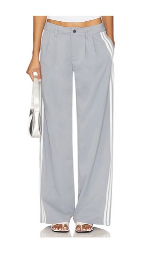 Katherine Trouser in Light Grey. - size M (also in S, XL, XS, XXS) - superdown - Modalova