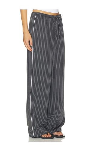 Merritt Drawstring Pant in . Taglia L. Also in M, S, XS, XXS - superdown - Modalova
