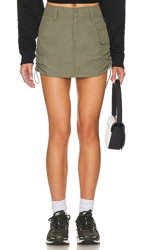 Dion Cargo Mini Skirt in Olive. - size L (also in M) - superdown - Modalova