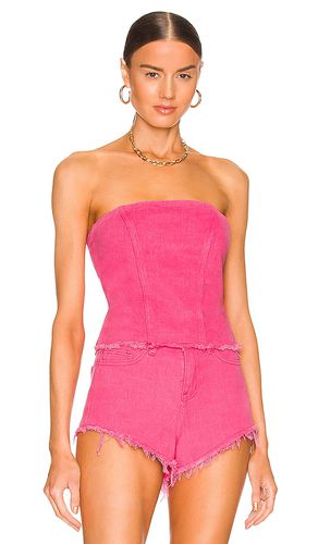 Domonique Strapless Denim Top in Fuchsia. - size M (also in S, XS, XXS) - superdown - Modalova