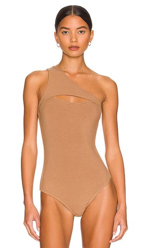 Sadra One Shoulder Bodysuit in . Size S. Also in XL - superdown - Modalova