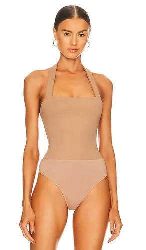 Reece Halter Bodysuit in . - size M (also in S, XL, XXS) - superdown - Modalova
