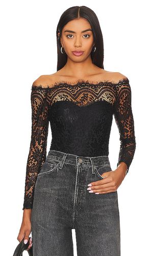 Rivka Off Shoulder Bodysuit in . - size M (also in L, S, XL, XS, XXS) - superdown - Modalova