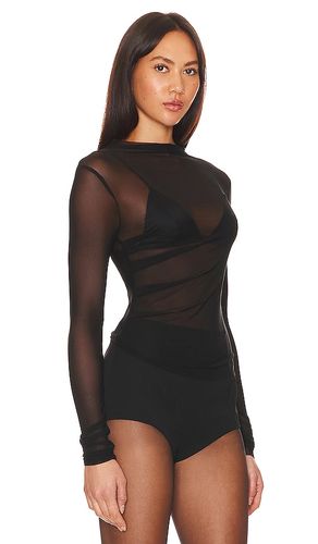 Eliza Sheer Mesh Top in . Taglia M. Also in S, XS - superdown - Modalova