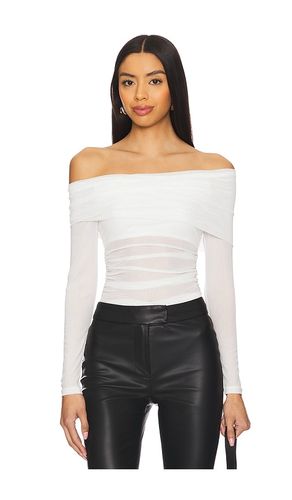 Kami Off Shoulder Top in . Taglia M. Also in S, XS, XXS - superdown - Modalova