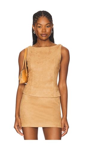 Aviva Faux Suede Top in Tan. - size L (also in M, S, XL, XS, XXS) - superdown - Modalova
