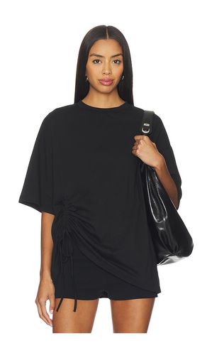 Piper Ruched Top in . - size L (also in M, S, XL, XS, XXS) - superdown - Modalova