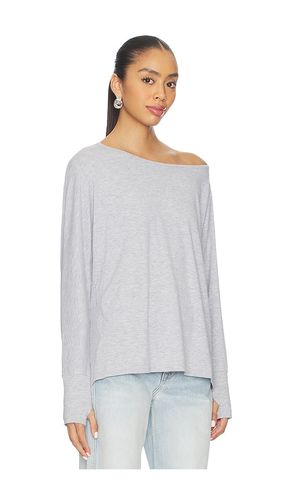 Zana Top in . Size S. Also in XS - superdown - Modalova