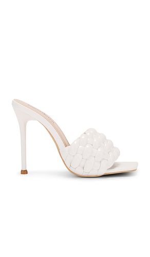 Jocelyn Heel in . Size 6. Also in 10, 7, 8, 9 - superdown - Modalova
