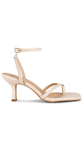 Lara Heel in . - size 6 (also in 7, 8, 9) - superdown - Modalova