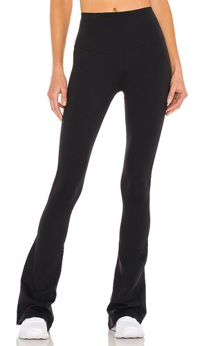 Raquel High Waist Supplex Flare 32â Legging in . Size L. Also in S, XS - Splits59 - Modalova