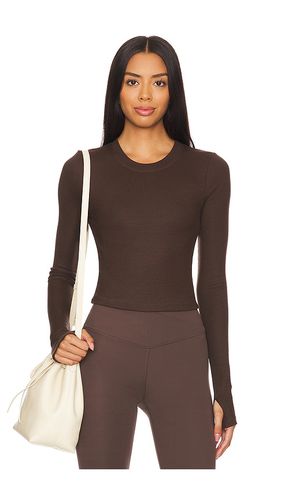 Louise Rib Long Sleeve Crop Top in Brown. - size L (also in M, S) - Splits59 - Modalova