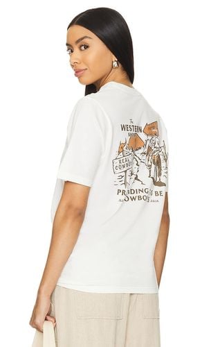 Western Show T-Shirt in White. - size L (also in S, XL/1X, XS) - Sendero Provisions Co. - Modalova