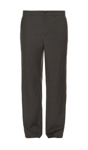 Relaxed Straight Fit Twill Chino in Charcoal. - size 32 (also in 34, 36) - Scotch & Soda - Modalova