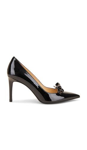 Bomba felicity bow 85 en color talla 10 en & - Black. Talla 10 (también en 6, 6.5, 7, 7.5, 8, 9) - Stuart Weitzman - Modalova