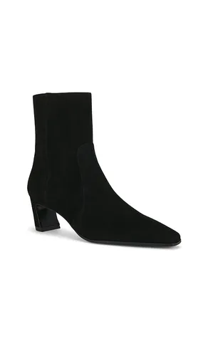 Stassi Zip Bootie 50 in . Size 6.5. Also in 7.5, 8 - Stuart Weitzman - Modalova