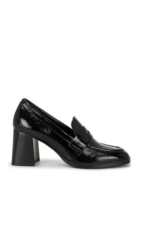 Vera Loafer in . Size 7.5. Also in 8, 8.5, 10 - Stuart Weitzman - Modalova