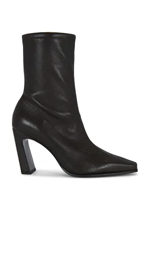 Stassi Stretch Bootie in . Size 10. Also in 6.5, 7, 7.5, 8, 8.5, 9, 9.5 - Stuart Weitzman - Modalova