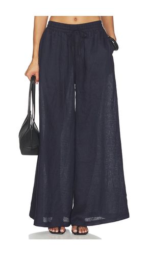 Solid Linen Wide Leg Elastic Pant in . Size M. Also in S, XL - Susana Monaco - Modalova