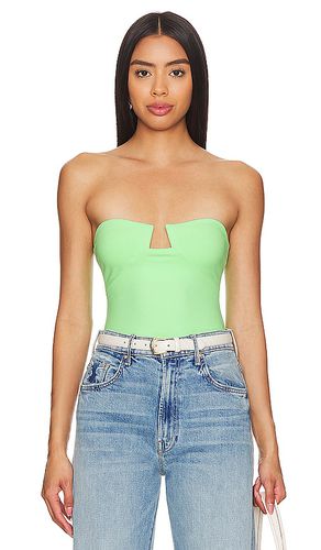 Wire Tube Top in Green. - size L (also in M, XL) - Susana Monaco - Modalova