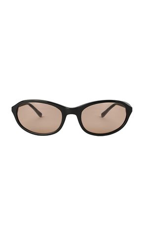 SHEVOKE Kebe Sunglasses in Peach - SHEVOKE - Modalova