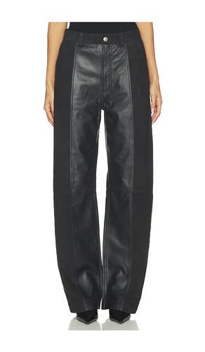 Wide Straight Pants in . Taglia 32. Also in 34, 36, 38, 40 - ROTATE - Modalova