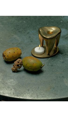 Oil Burner in Metallic Bronze - Tsu Lange Yor - Modalova