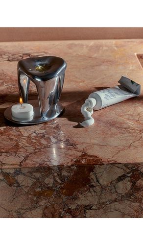 Oil Burner in Metallic Silver - Tsu Lange Yor - Modalova