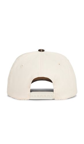Friday Feelin Nice Hat in White - Friday Feelin - Modalova