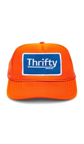 Thrifty Bitch Hat in - Friday Feelin - Modalova