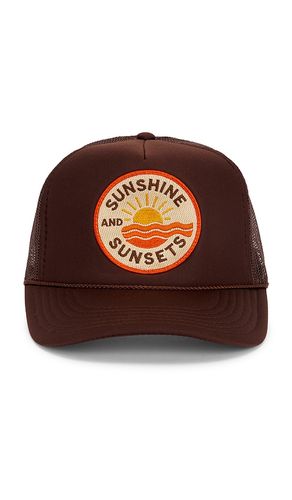 Sunshine & sunsets hat in color size all - Friday Feelin - Modalova