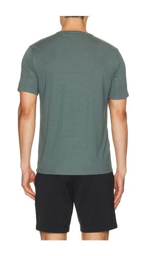 Essential Tee in . Size M. Also in S, L, XL/1X, XXL/2X - Theory - Modalova