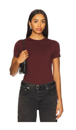 Tiny Basic Tee in Burgundy. - size L (also in M, S, XL, XS) - Theory - Modalova